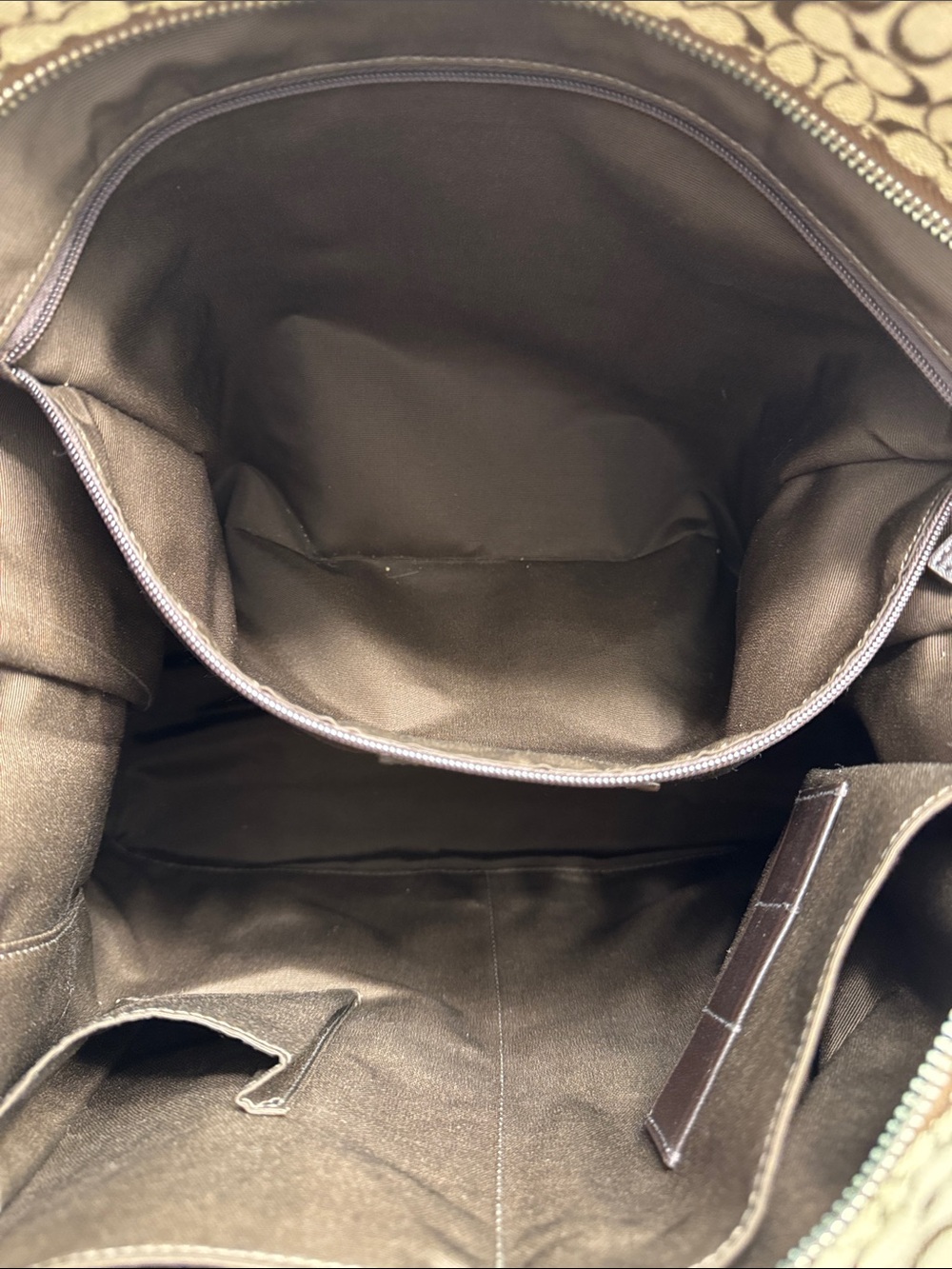 NWOT Coach Monogram Canvas Shoulder Tote with Tan Leather and Gold Stripe Scarf - Picture 14 of 16